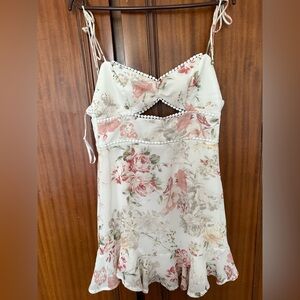 Floral Dress with Ruffle Hem